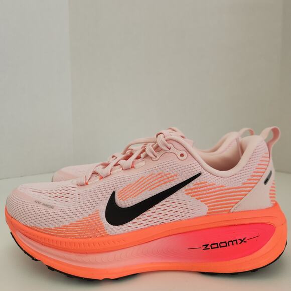 Nike Vomero 18 Women's Road Running Shoes (HM6804-600, Size 7 - Picture 4 of 10